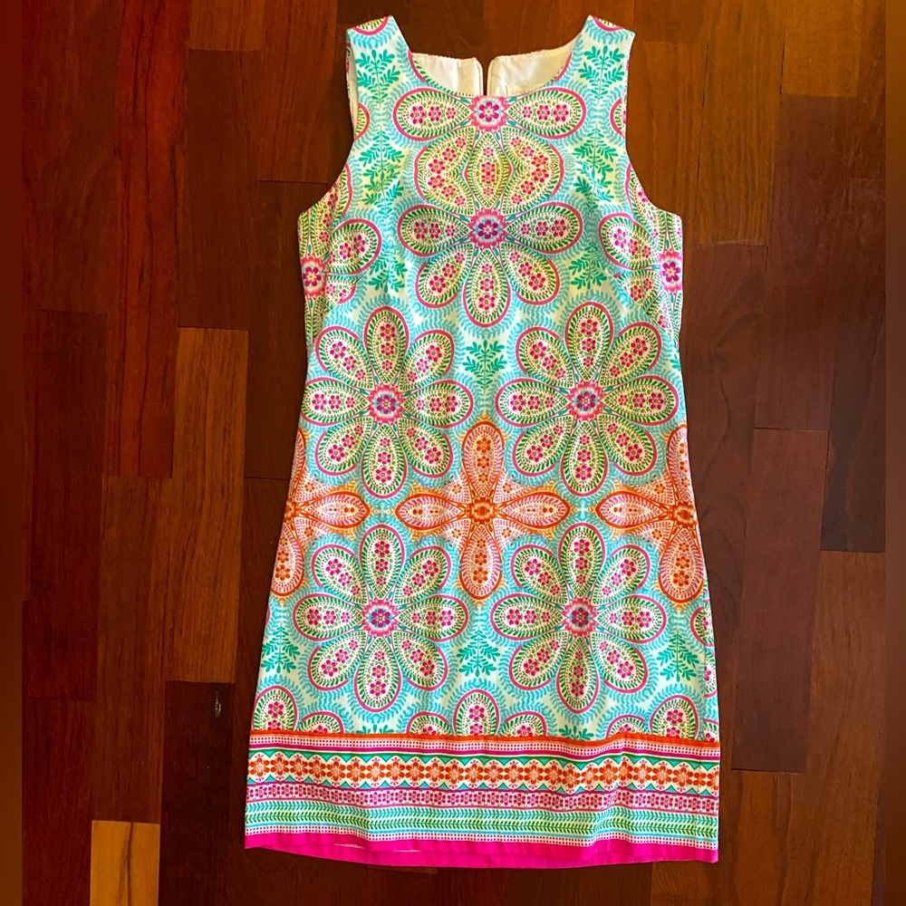 Sleeveless dress, size 6